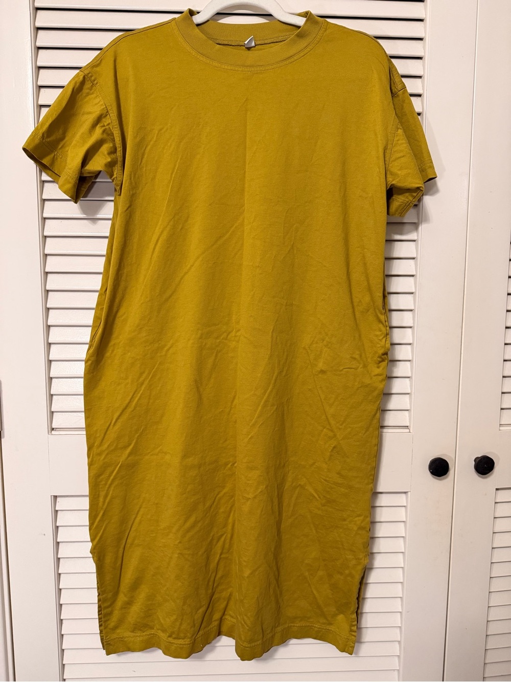 Uniqlo Mustard Yellow Crewneck dress t-shirt - Size XS